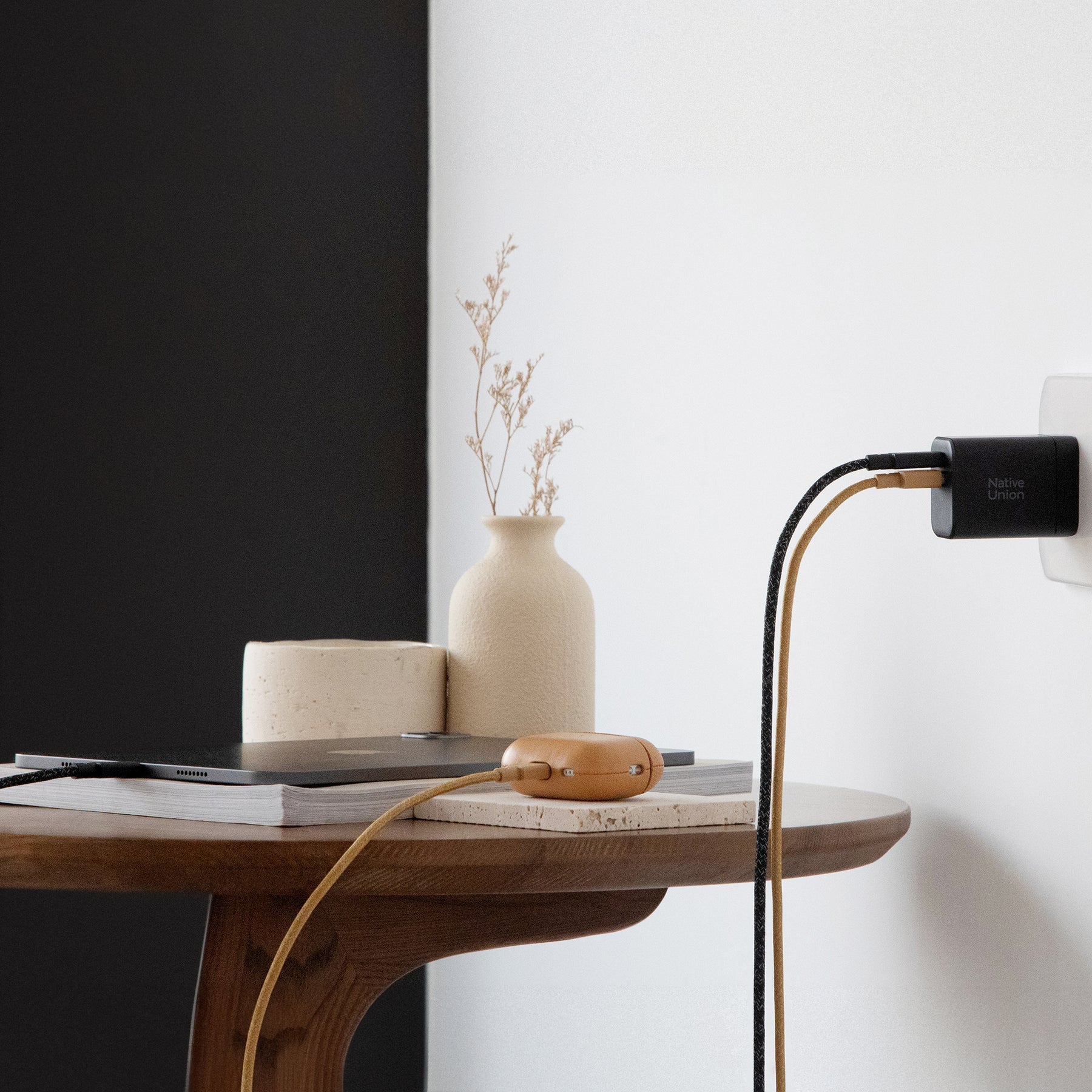 Fast GaN Charger PD 45W - USB-C and USB-A
