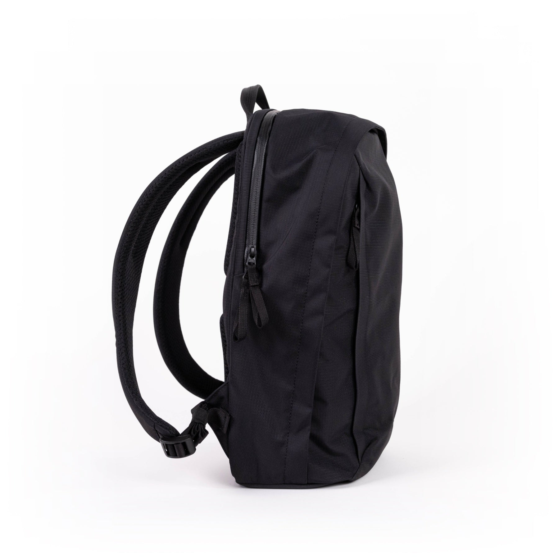 Everything Backpack 28L - Black