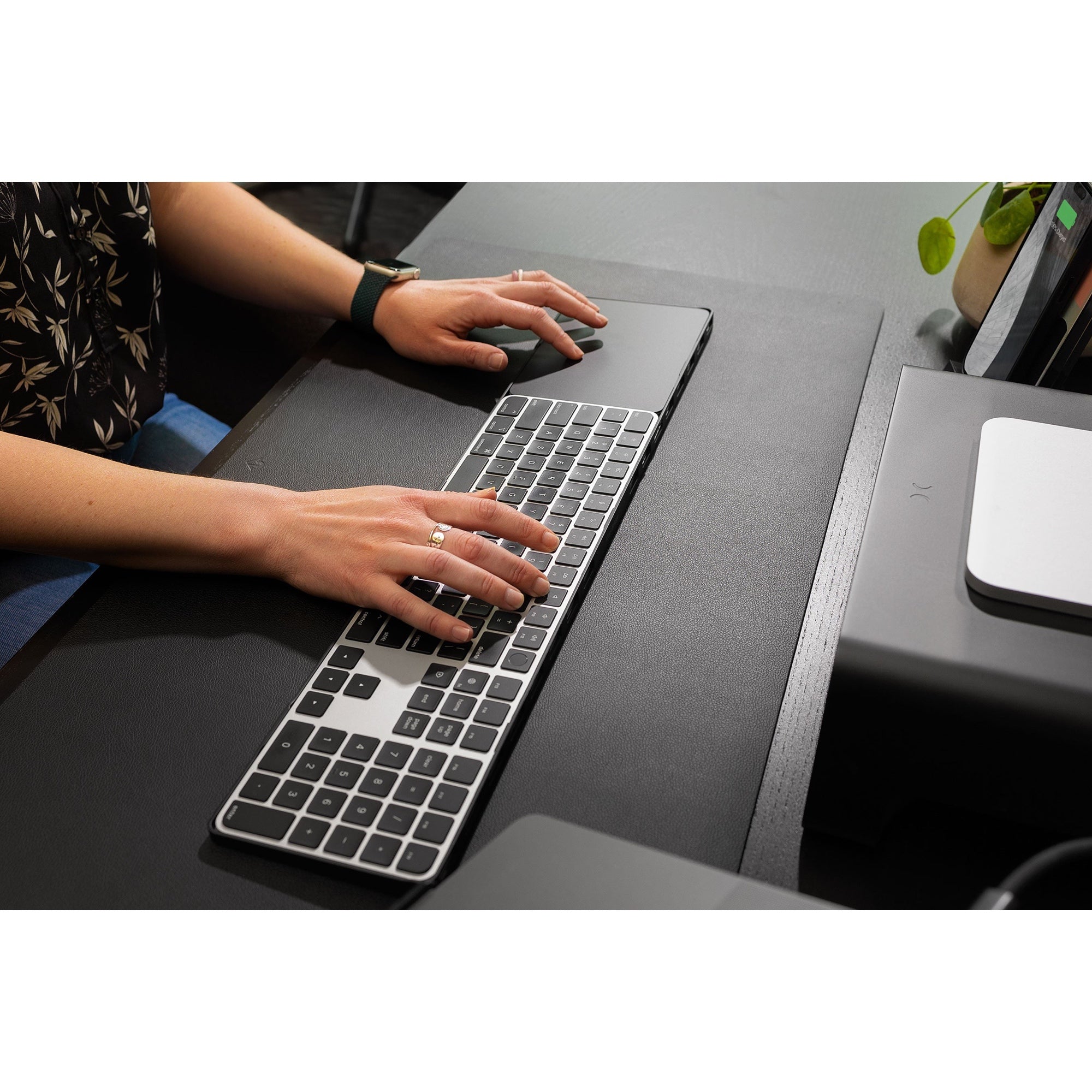 DeskPad - Black