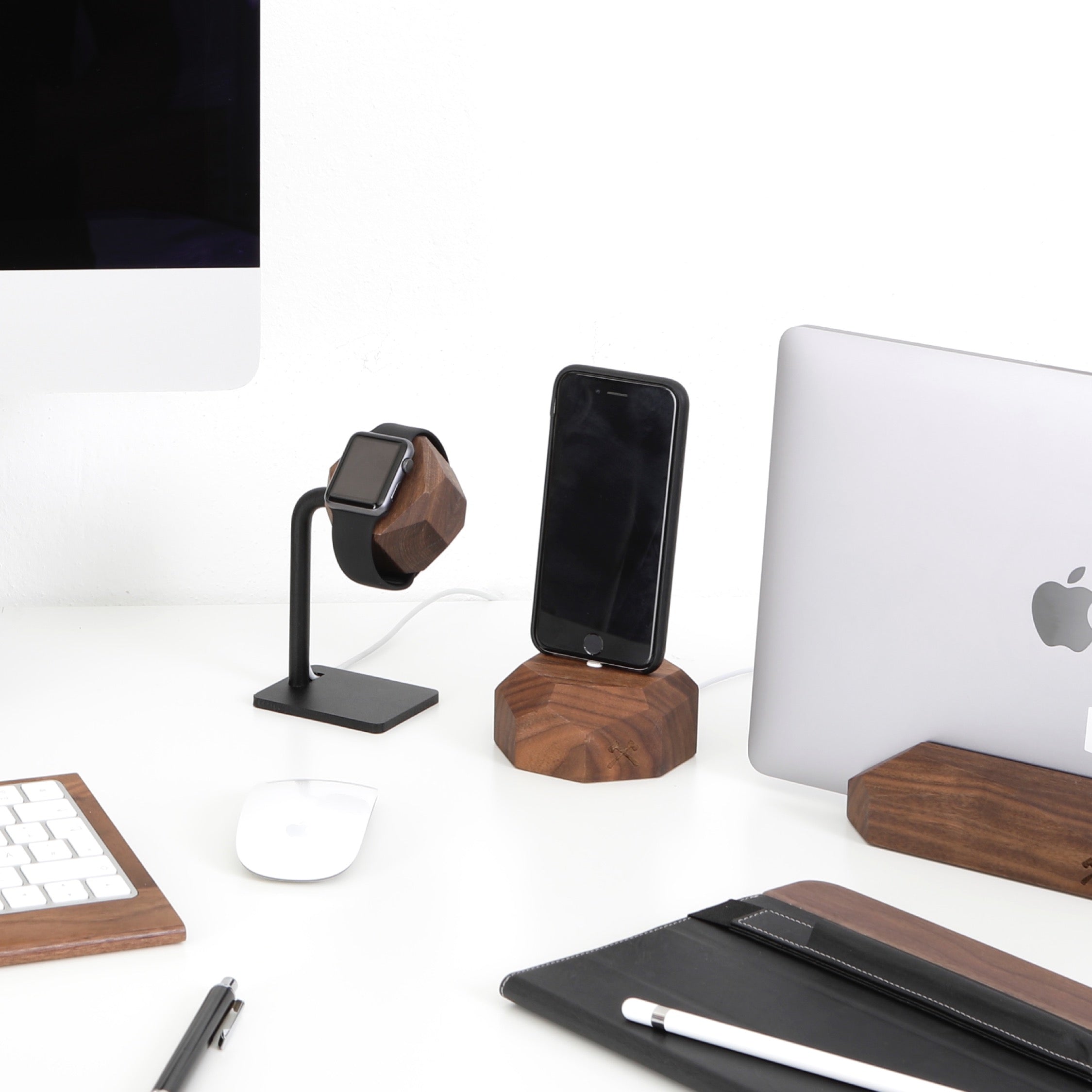 EcoDock Watch - Walnut