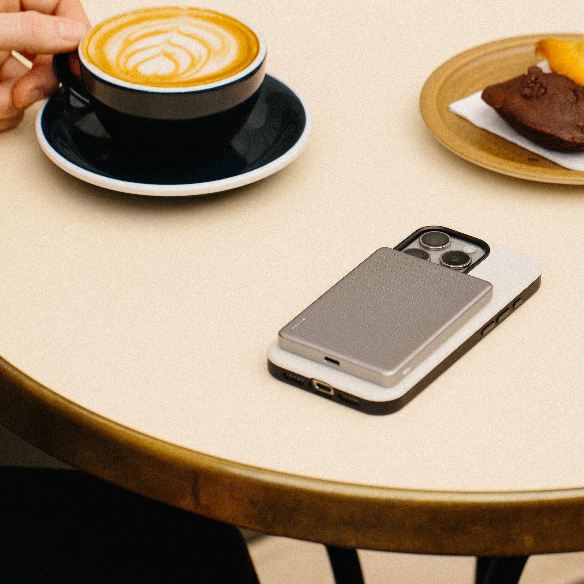 Active Power Bank - Magnetic