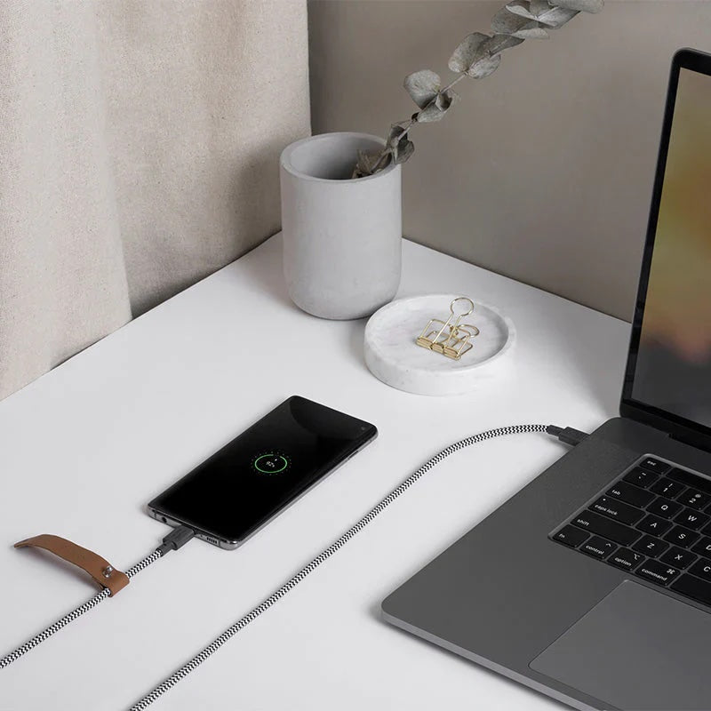 Belt Cable (USB-C to USB-C) - 1.2 metre