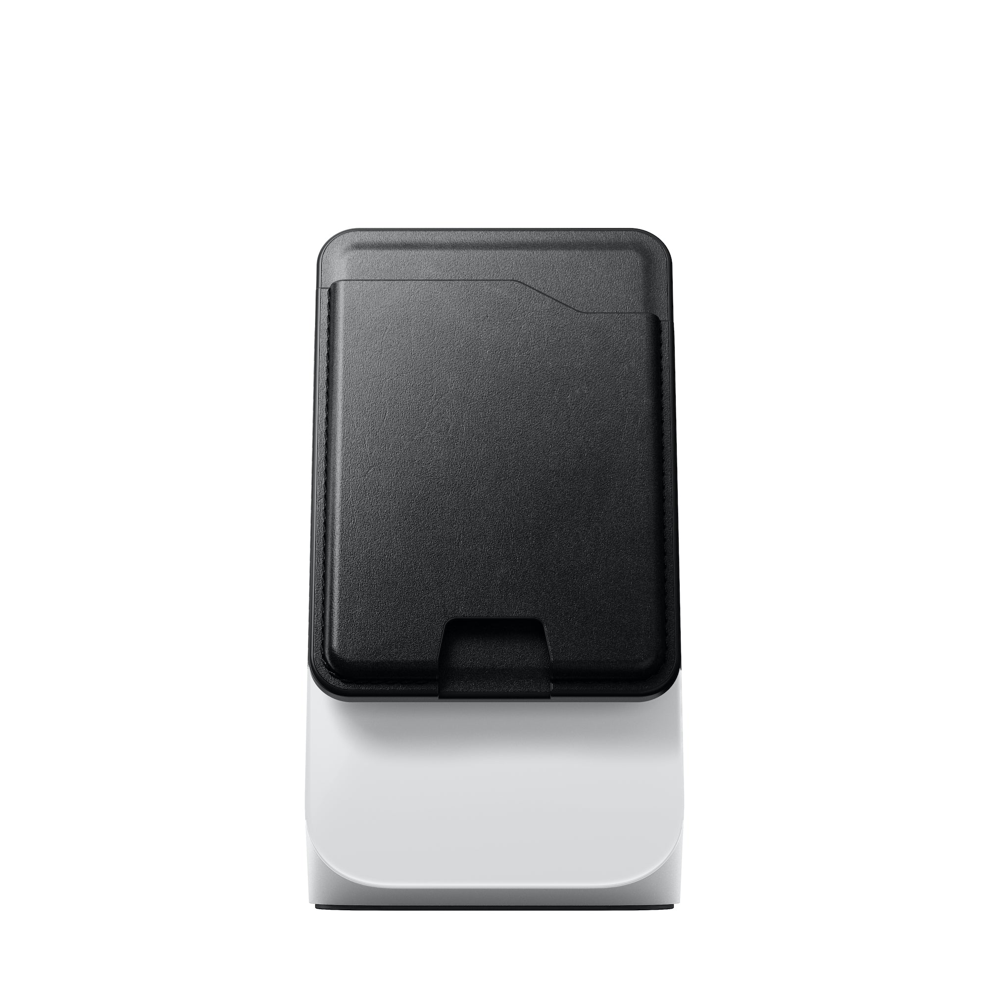 Leather Mag Wallet with Find My Tracking