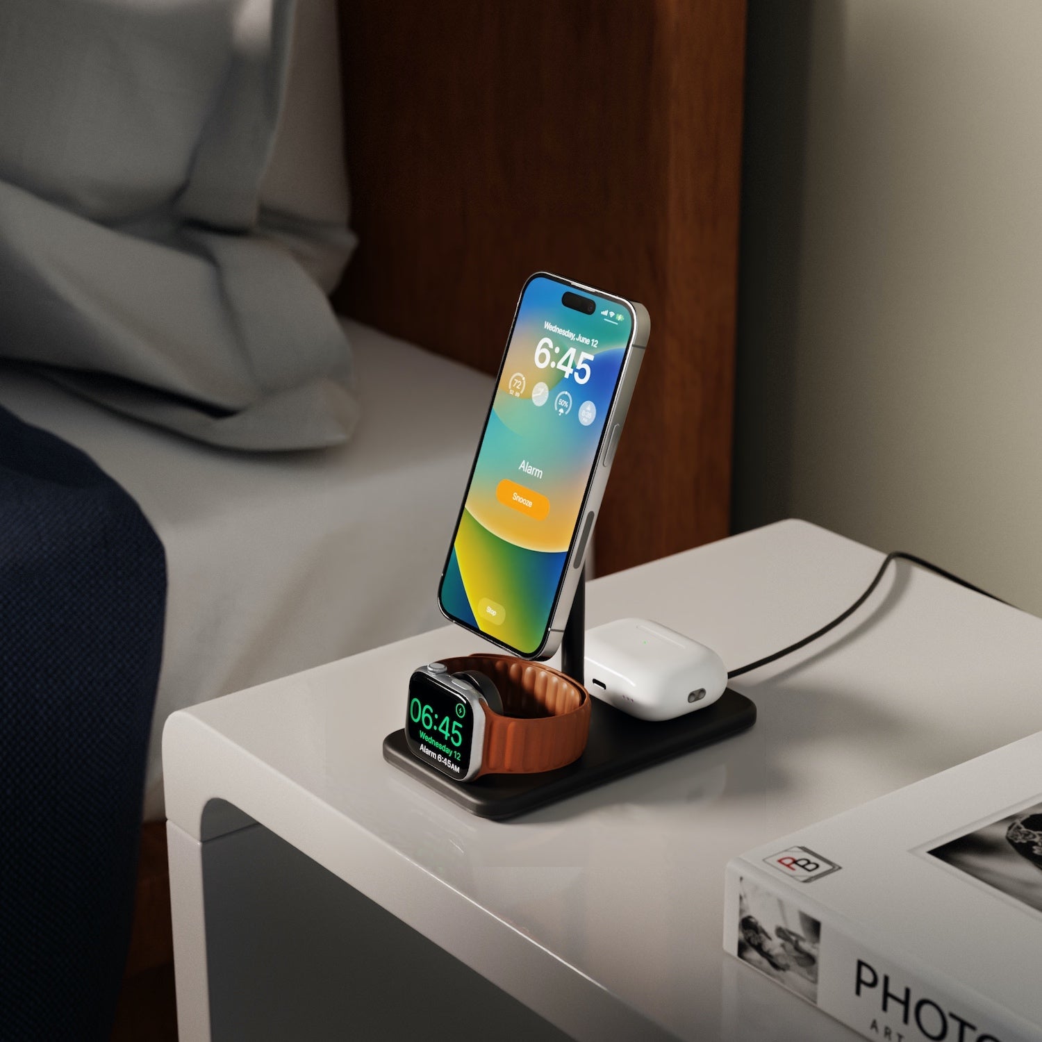 HiRise 3 Deluxe 3-in-1 charging stand