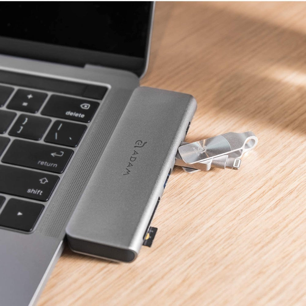 CASA Hub 5E - USB-C